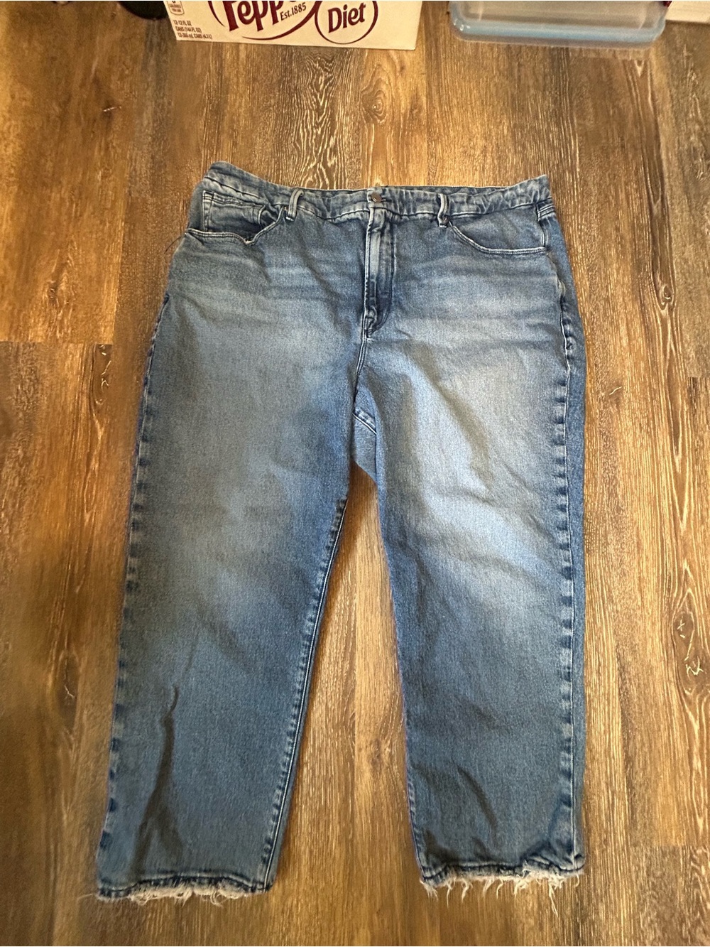 Women’s Good American Relaxed Fit Crop Size 20